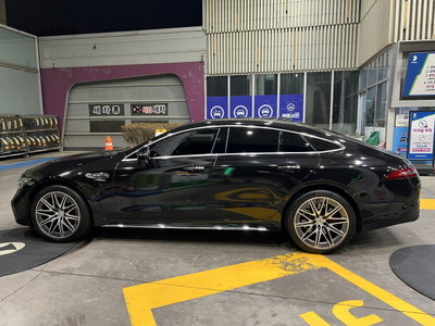 MERCEDES-BENZ GT AMG - 2