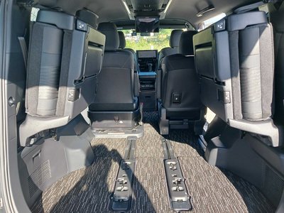 صورة 7 لـ 2024 Toyota ALPHARD