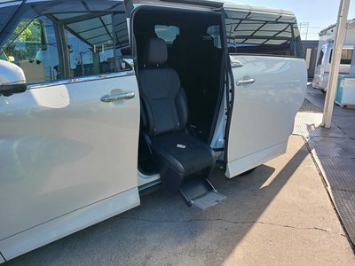 صورة 5 لـ 2024 Toyota ALPHARD