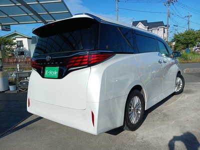 صورة 18 لـ 2024 Toyota ALPHARD