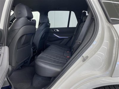 2020 BMW X5 — миниатюра 35