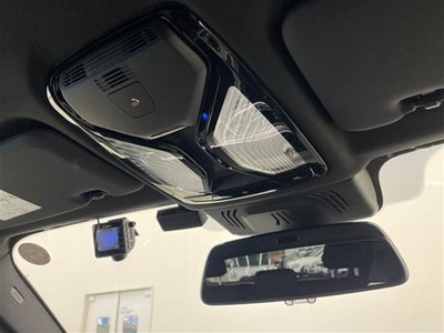 2020 BMW X5 — миниатюра 15