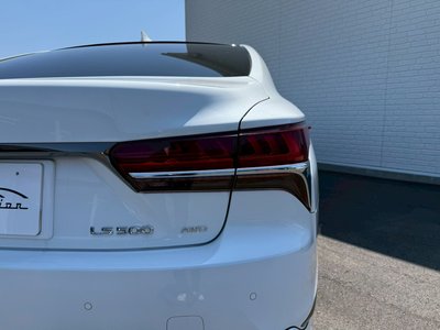 صورة مصغرة 27 لـ 2018 Lexus LS