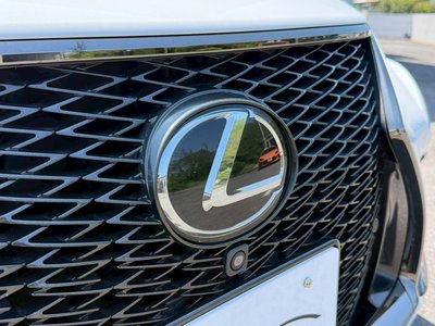 صورة مصغرة 11 لـ 2018 Lexus LS