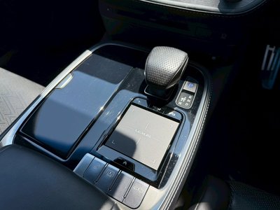 صورة مصغرة 50 لـ 2018 Lexus LS