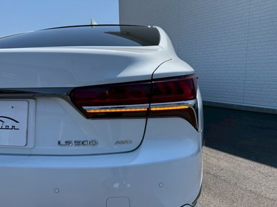 صورة مصغرة 28 لـ 2018 Lexus LS