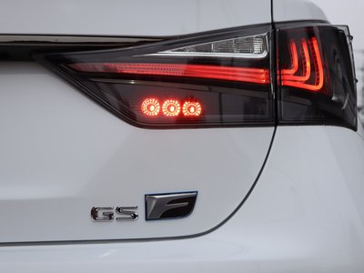 LEXUS GS F - 9