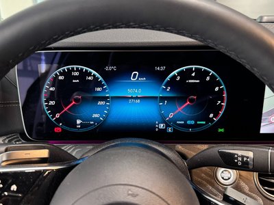 MERCEDES-BENZ E-CLASS - 8