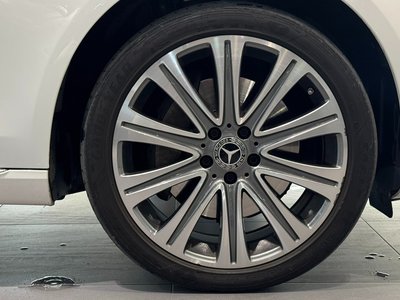 MERCEDES-BENZ E-CLASS - 6