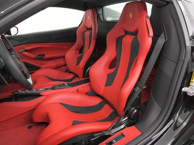 صورة 4 لـ 2021 FERRARI F8 SPIDER
