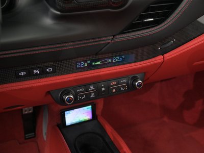 2021 Ferrari F8 SPIDER — миниатюра 27
