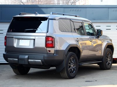 TOYOTA LAND CRUISER 250 - 5