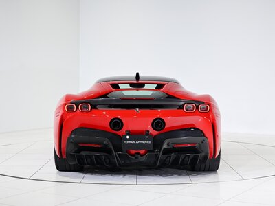 FERRARI SF90 STRADALE - 8