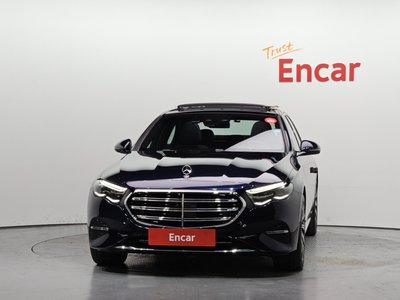 MERCEDES-BENZ E-CLASS - 2