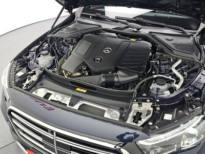 MERCEDES-BENZ E-CLASS - 7