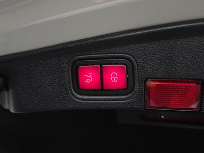 2021 Mercedes-BENZ C-CLASS — миниатюра 24