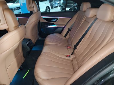 MERCEDES-BENZ E-CLASS - 8