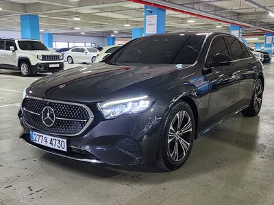 MERCEDES-BENZ E-CLASS - 5