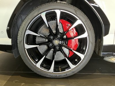 2019 Lamborghini URUS 缩略图 44