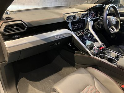 2019 Lamborghini URUS 缩略图 39