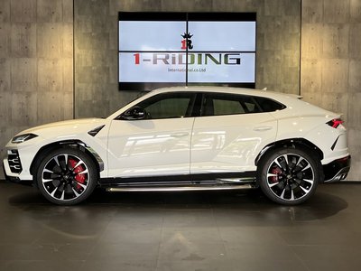 صورة 8 لـ 2019 Lamborghini URUS