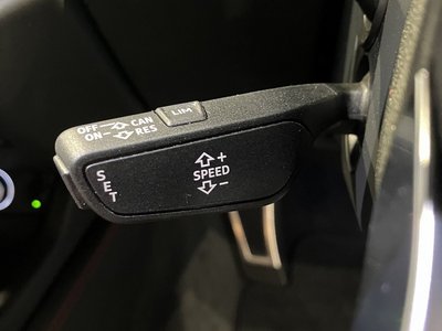 2019 Lamborghini URUS 缩略图 19