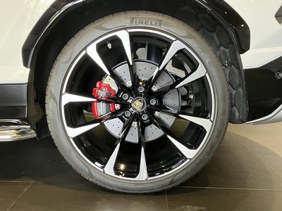2019 Lamborghini URUS 缩略图 45