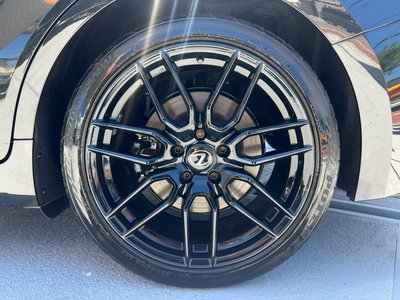 2022 Lexus IS — миниатюра 39
