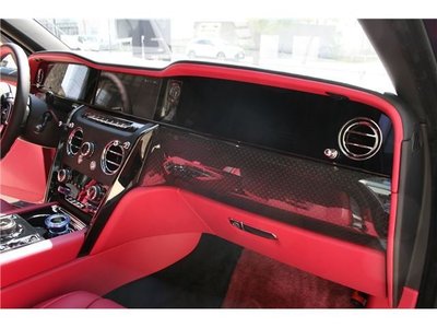 ROLLS-ROYCE CULLINAN - 8