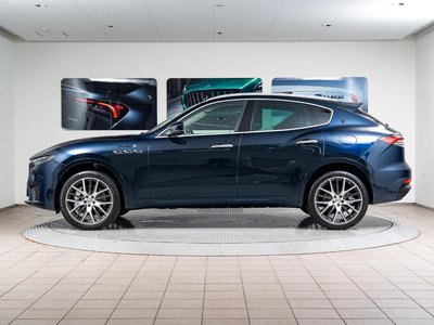 2022 Maserati LEVANTE — фото 14