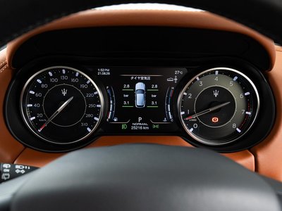 2022 Maserati LEVANTE — фото 10