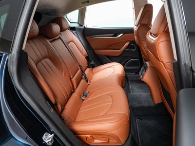 2022 Maserati LEVANTE — фото 8
