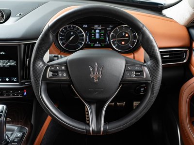 2022 Maserati LEVANTE — фото 9