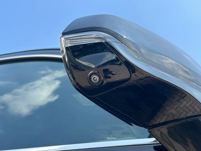 2022 Cadillac ESCALADE — фото 12