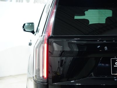 صورة 7 لـ 2022 Cadillac ESCALADE