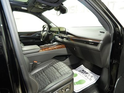 2022 Cadillac ESCALADE 缩略图 13
