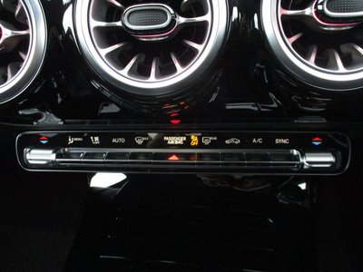 صورة مصغرة 40 لـ 2025 Mercedes-BENZ CLA AMG