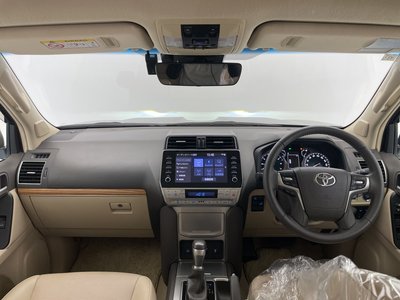 صورة 7 لـ 2023 Toyota LAND CRUISER PRADO