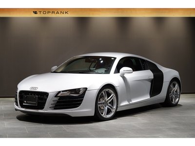 AUDI R8 - 1