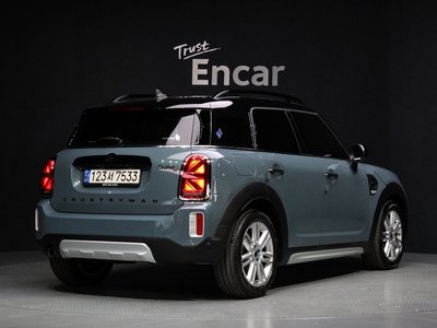 MINI COUNTRYMAN - 4