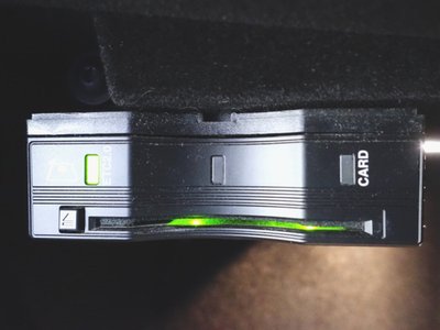 MERCEDES-BENZ E-CLASS - 10