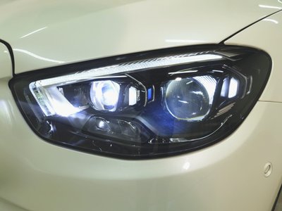 MERCEDES-BENZ E-CLASS - 3