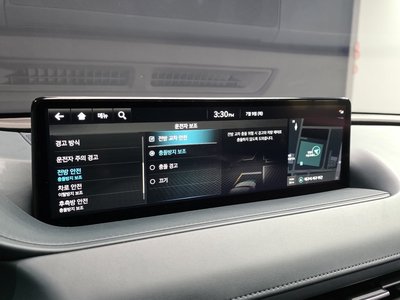 2023 Genesis G80 (RG3) — миниатюра 23