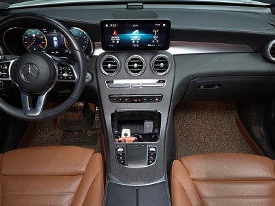 MERCEDES-BENZ GLC - 5