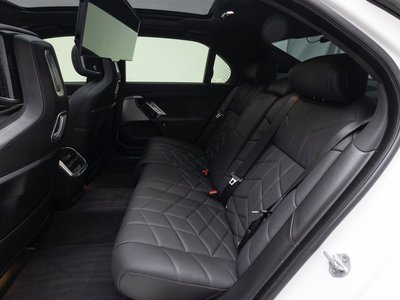2025 BMW 7 SERIES — миниатюра 11