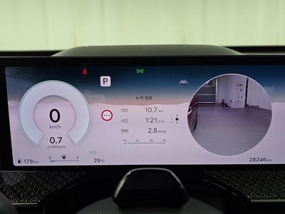 2023 Genesis GV80 COUPE thumbnail 11