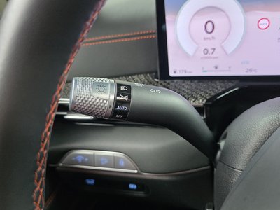 2023 Genesis GV80 COUPE thumbnail 27