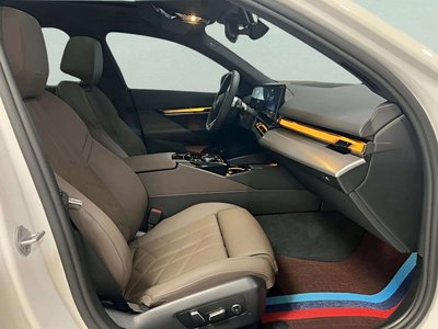 صورة مصغرة 11 لـ 2025 BMW 5 SERIES