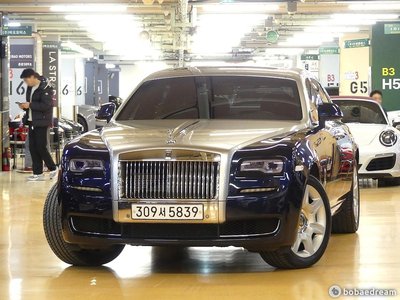 ROLLS-ROYCE GHOST - 2