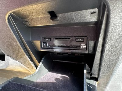 2023 Lexus RX — миниатюра 26